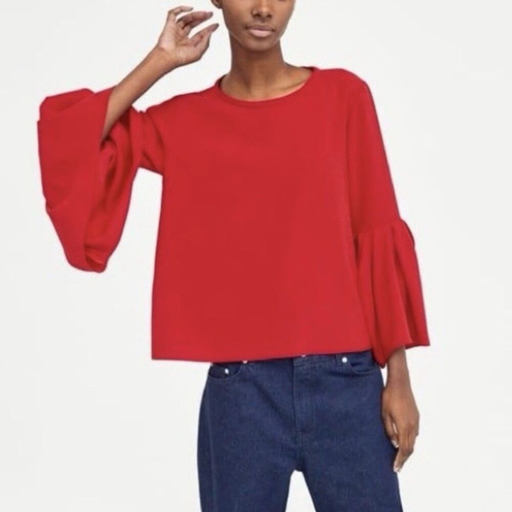 Zara Woman Red Bell Sleeve Blouse XS NWT Cropped Pleated Sleeve Statement Top